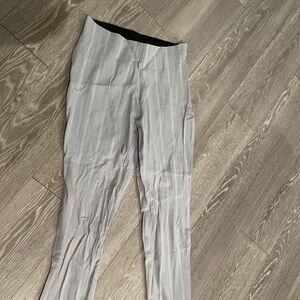a new day Women's Gray Pinstripe Cropped Pants